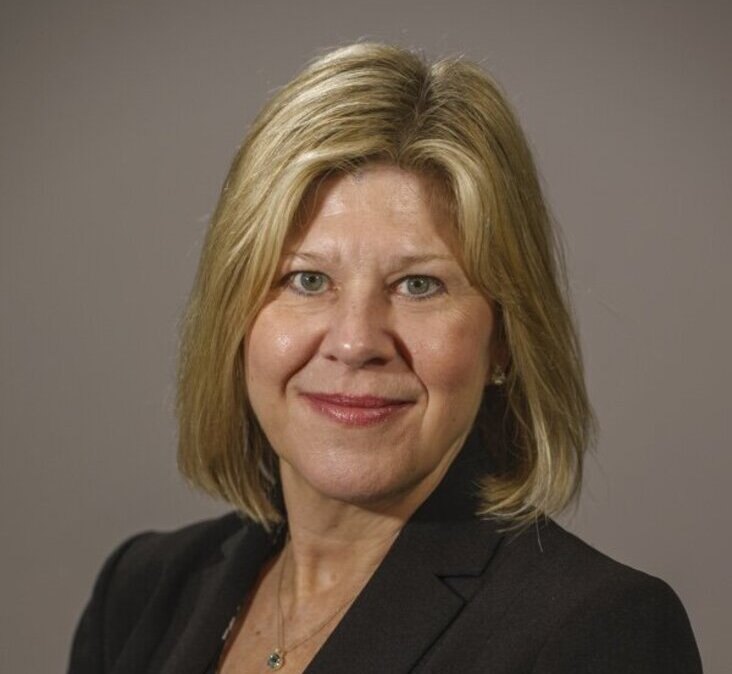 Karapelouconstance2024small